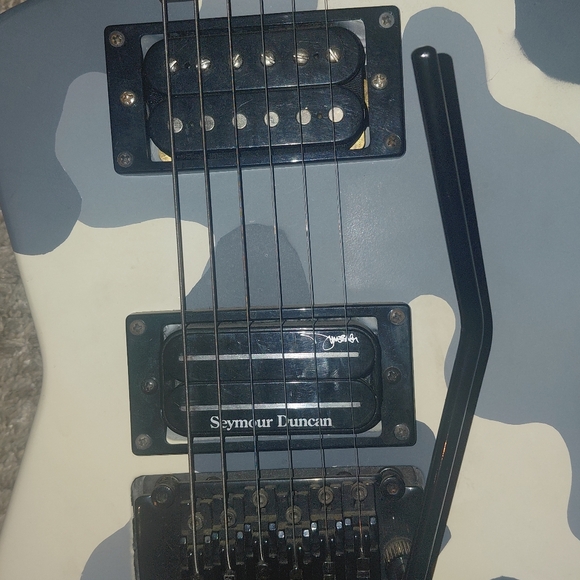 Camouflage Pattern Electric Guitar Dean Dimebag - Picture 2 of 4